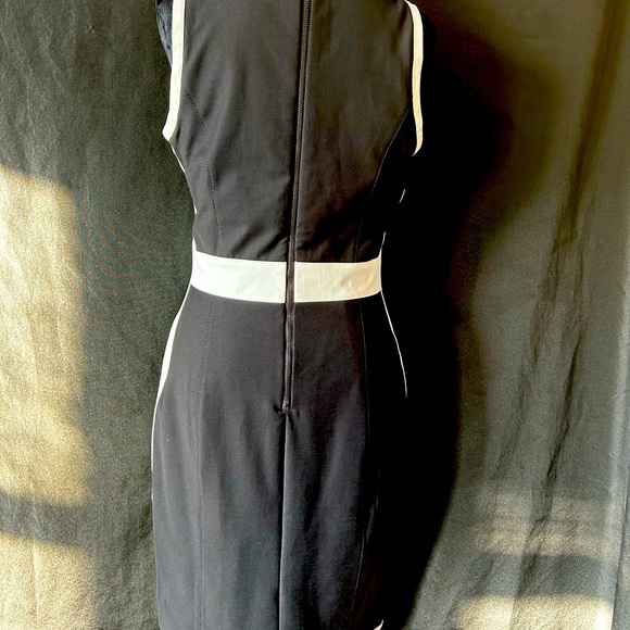 White House black market black and white dress - Picture 4 of 4